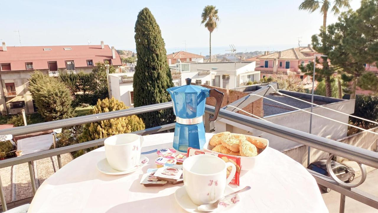 Casa Lilly Apartment Porto SantʼElpidio Екстериор снимка
