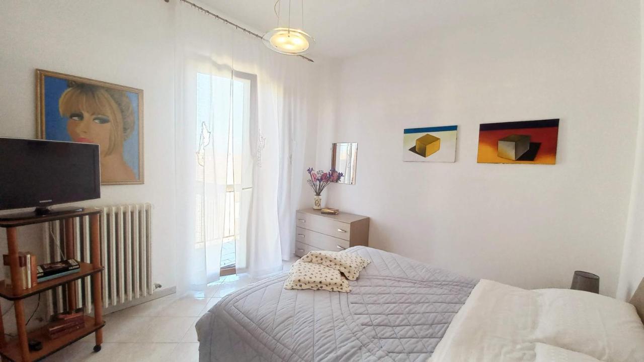 Casa Lilly Apartment Porto SantʼElpidio Екстериор снимка
