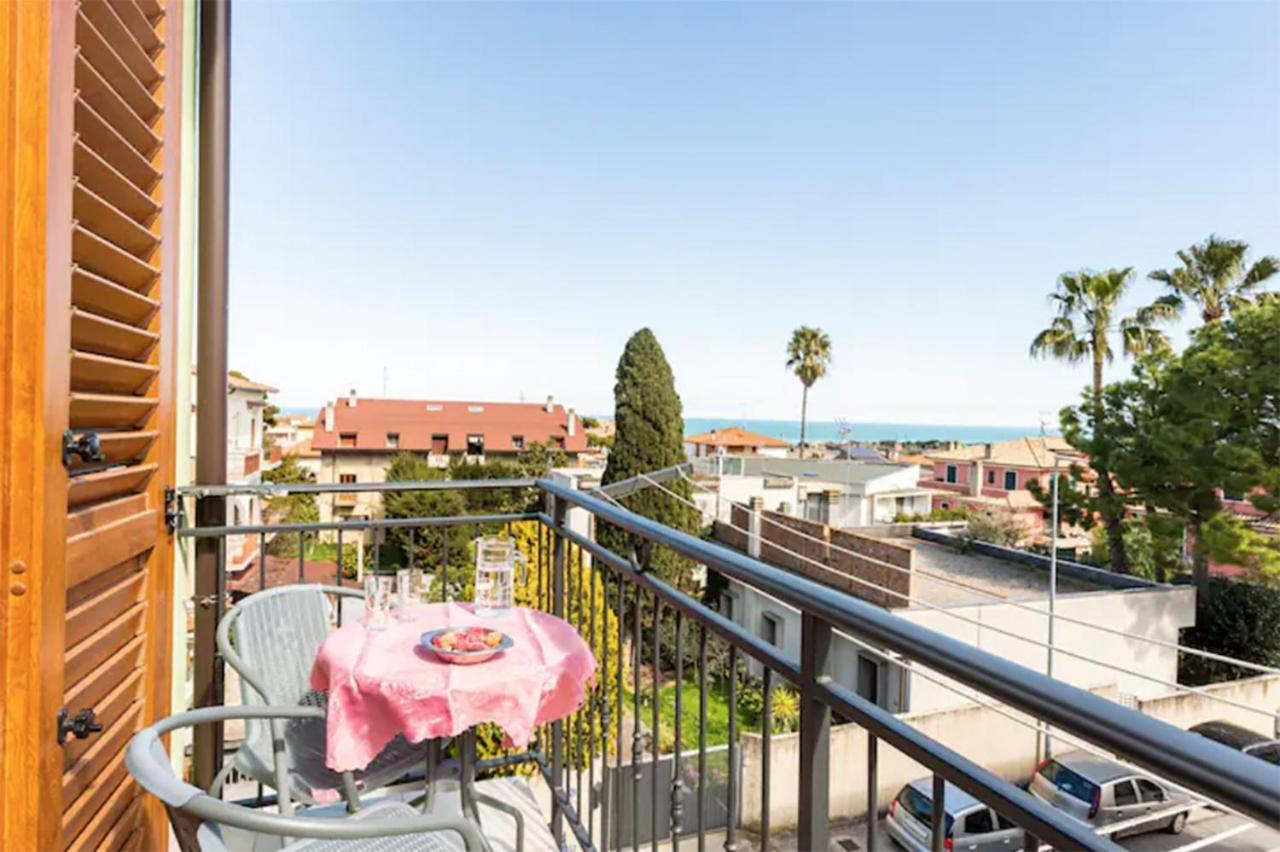 Casa Lilly Apartment Porto SantʼElpidio Екстериор снимка