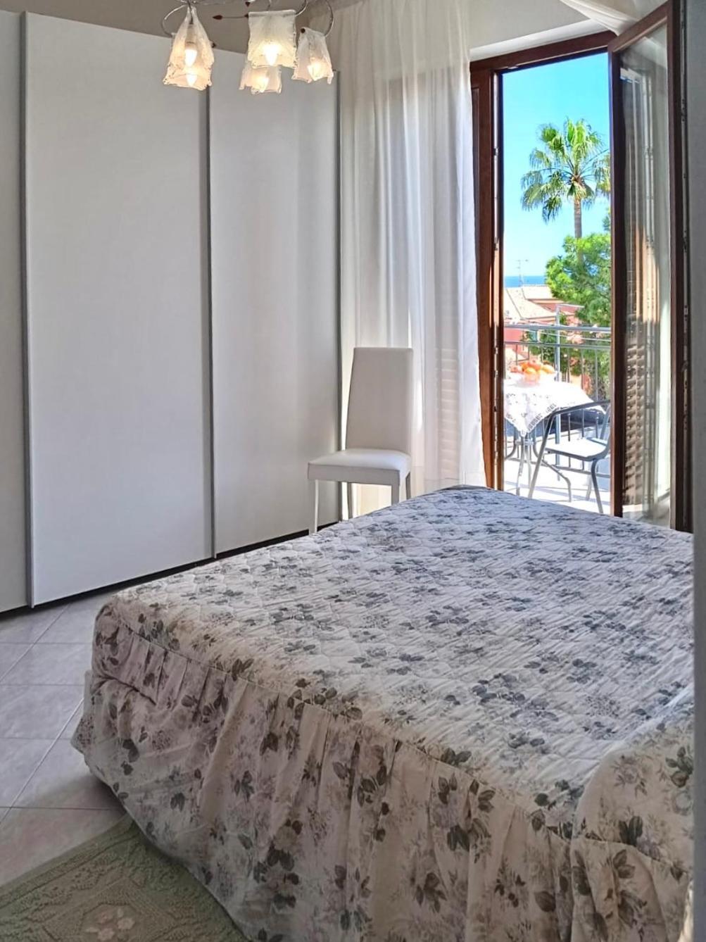 Casa Lilly Apartment Porto SantʼElpidio Екстериор снимка