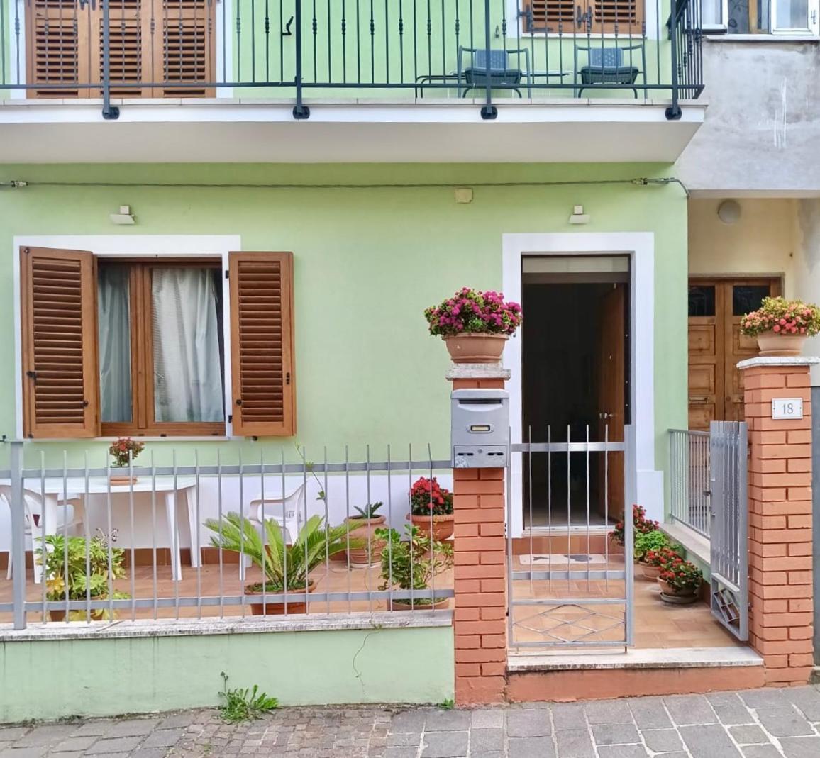Casa Lilly Apartment Porto SantʼElpidio Екстериор снимка